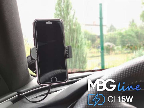MBG line® HC33 - Supporto per auto con caricatore wireless per telefoni larghi da 55 a 88 mm
